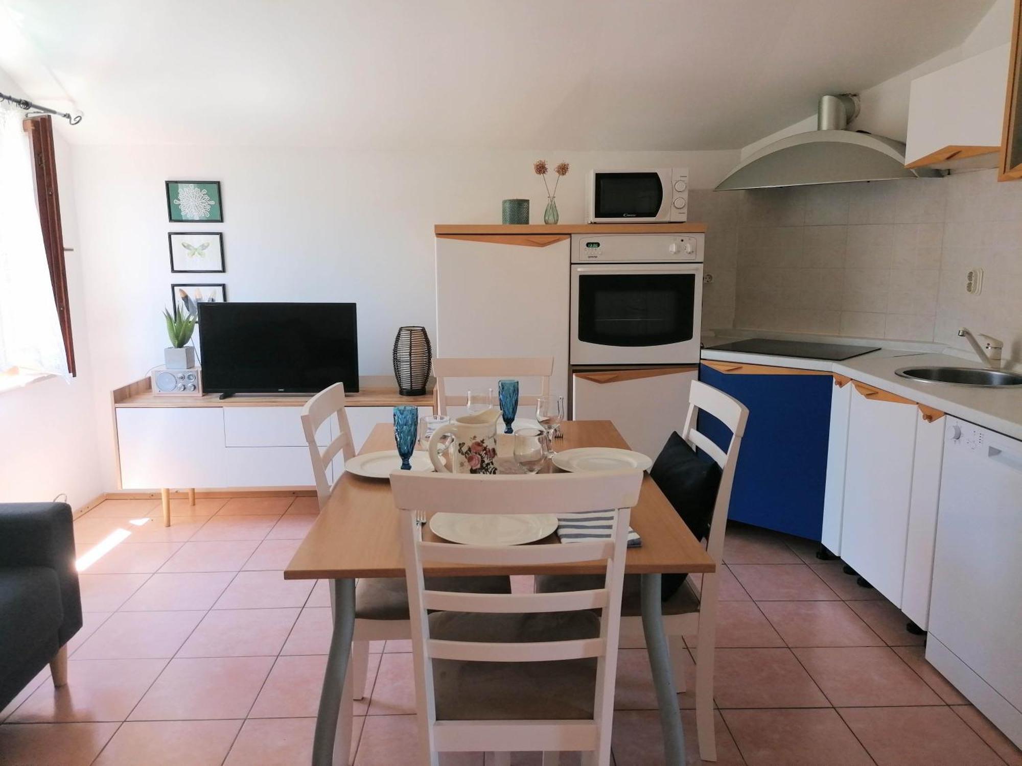 Apartments Natalia Supetar Pokoj fotografie